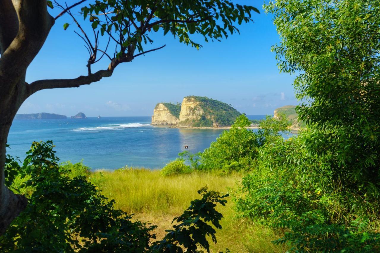 Villa Utamaro Bumbang Екстериор снимка