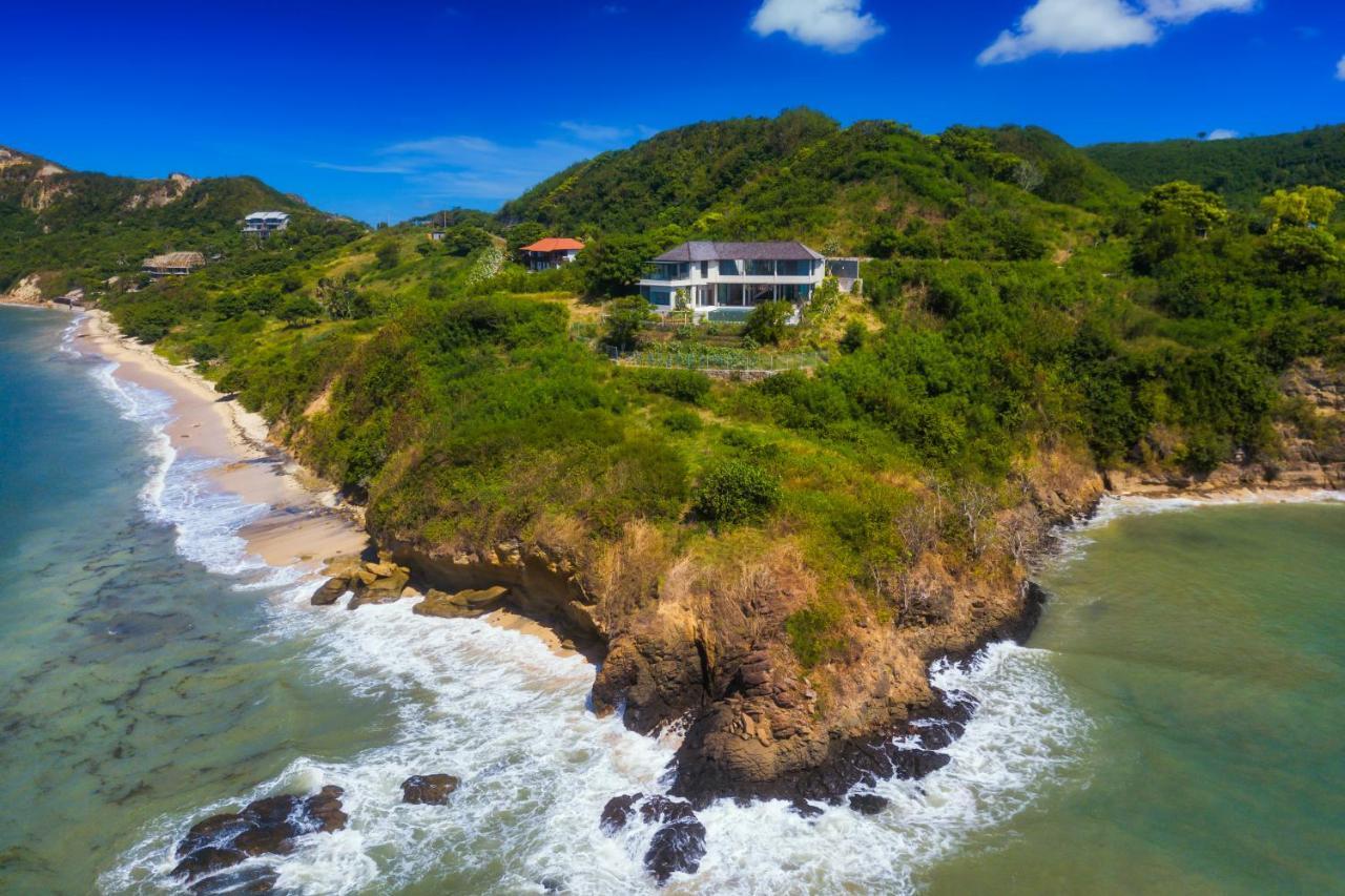 Villa Utamaro Bumbang Екстериор снимка