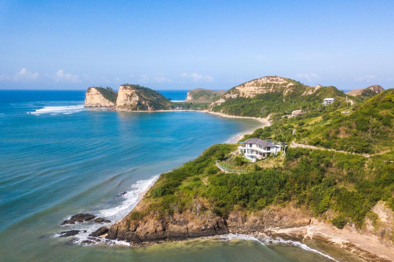 Villa Utamaro Bumbang Екстериор снимка